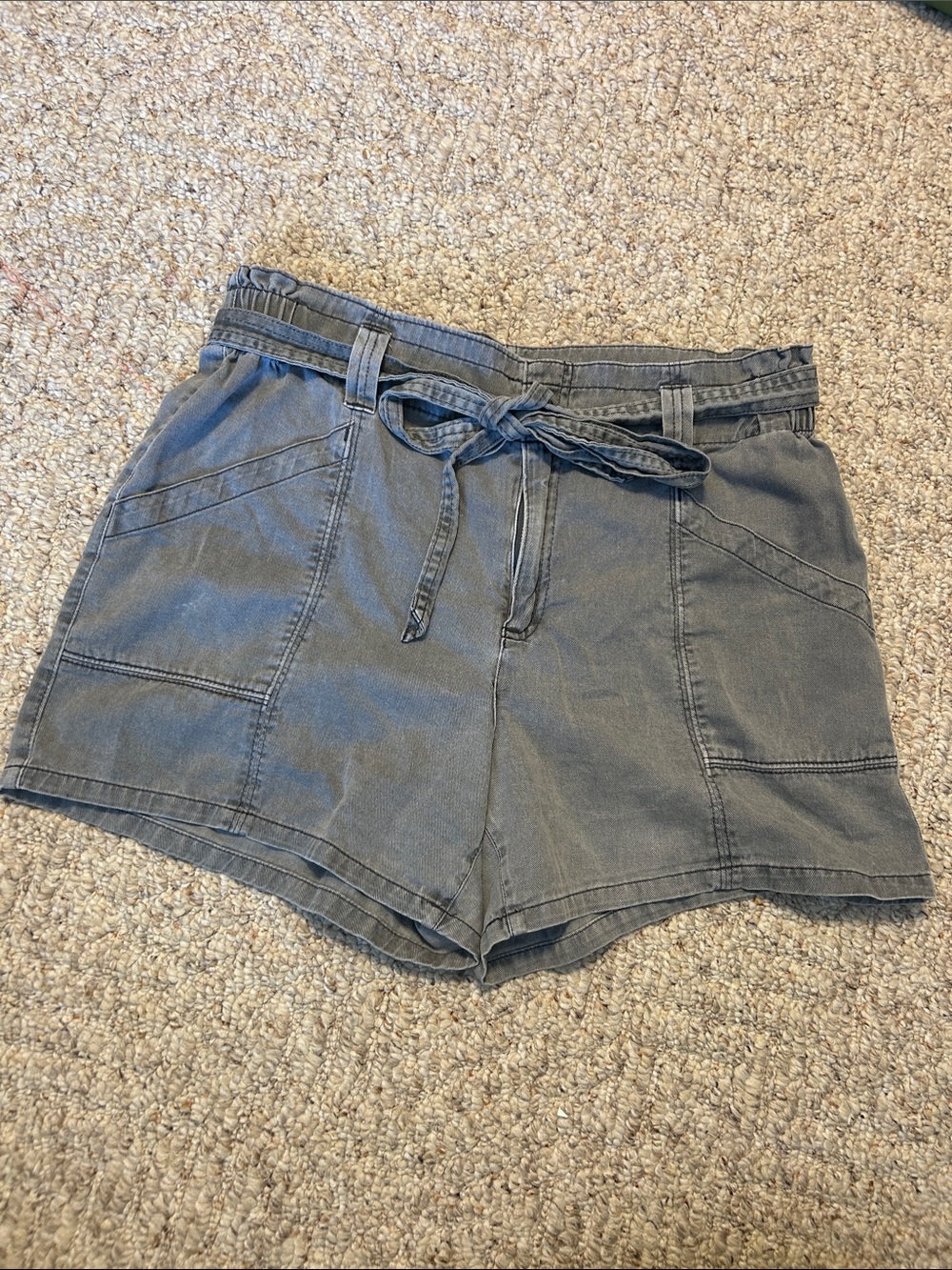 Old Navy Faded Gray Tie-Waist High-Rise Shorts Small